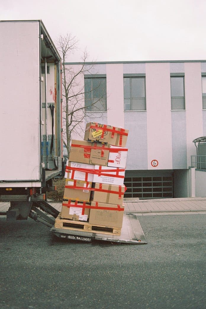 markus-spiske-RWTUrJf7I5w-unsplash-1