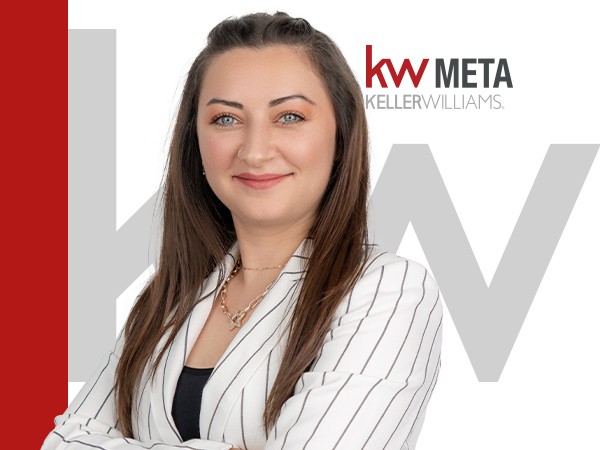 ayse-ceylangoz-dundar