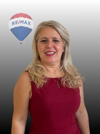 ayse-ozkan-profil