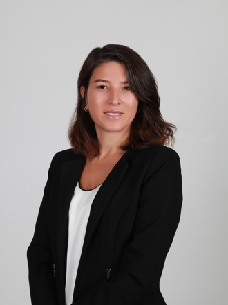 Meral Tükenmez Koştu