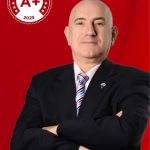 Nezih Şenusta