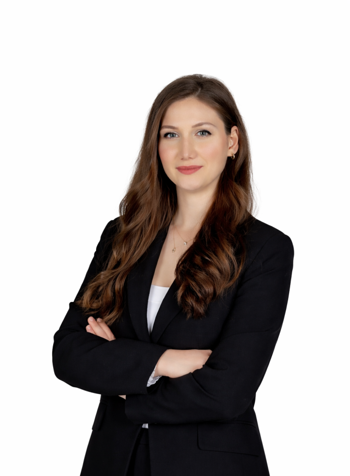 ozge-yildiz-profil