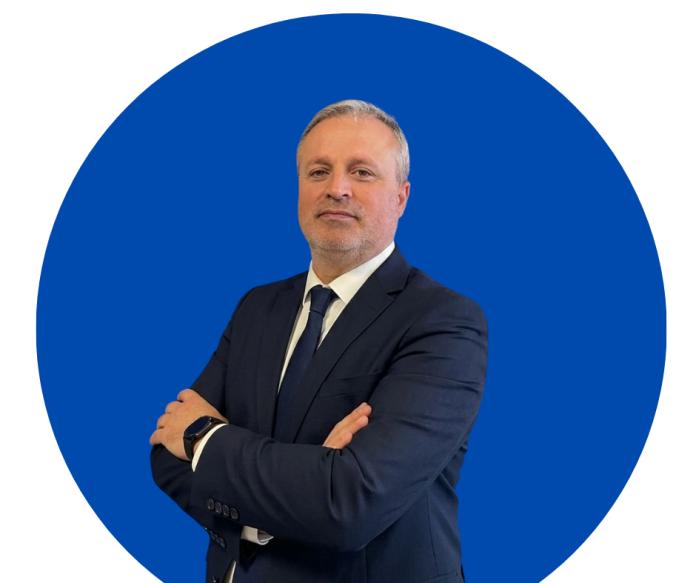 Yüksel Karakoç
